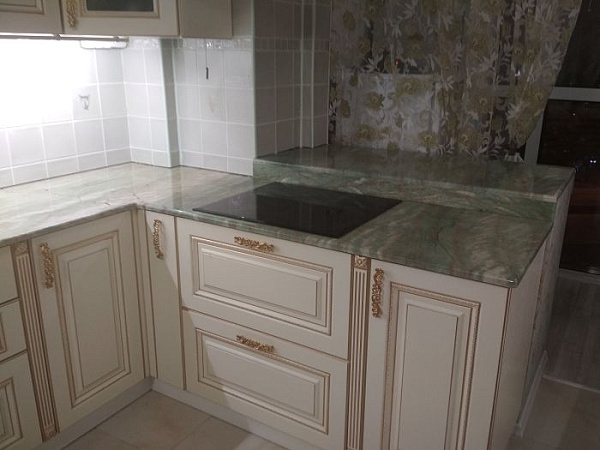 столешница из кварцита Гойя 004.jpg